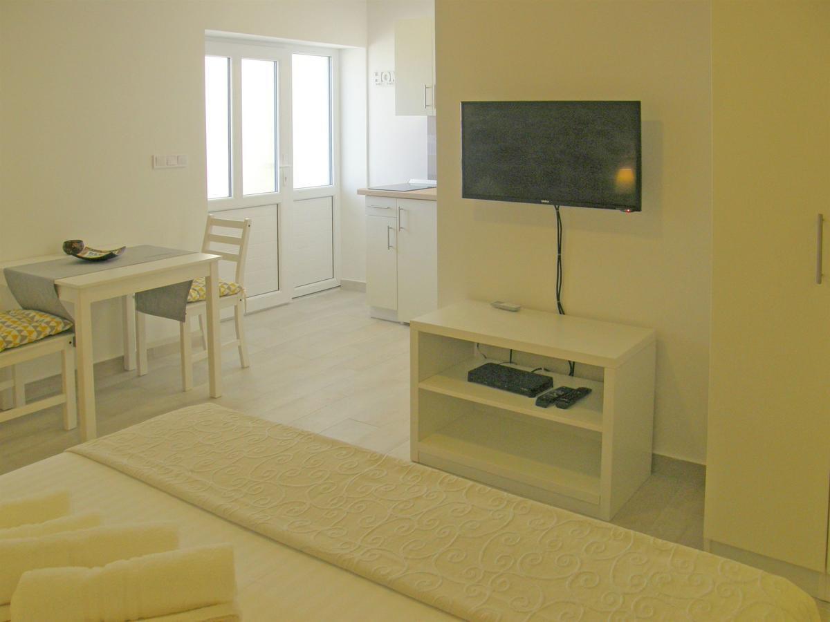 Apartments Mare Primošten Exterior foto